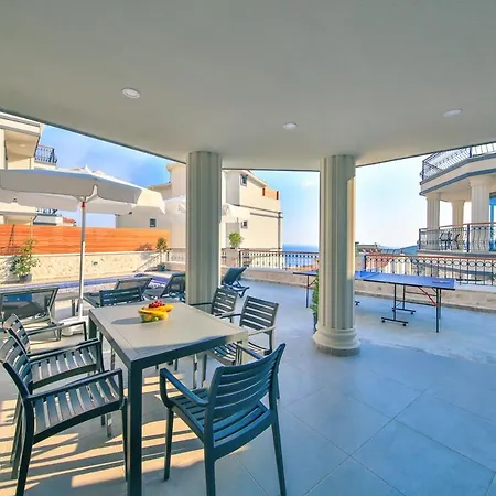 Вилла Sleeps 6 Pool Air Con Wifi T686461 *